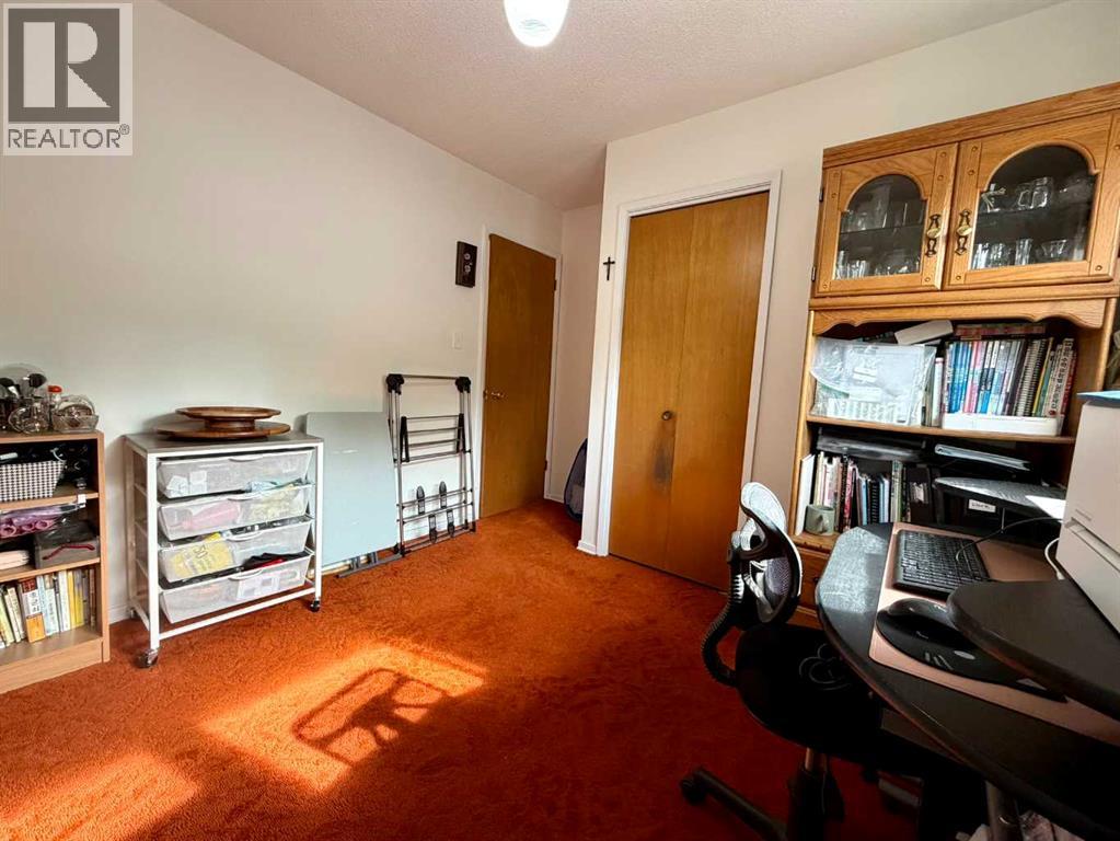 1305 5 Avenue - Image 13