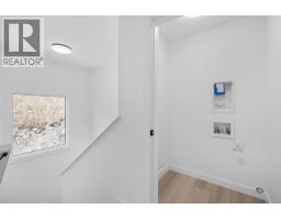 430 Arrowleaf Rise, Coldstream, BC V1B2M4 Photo 23