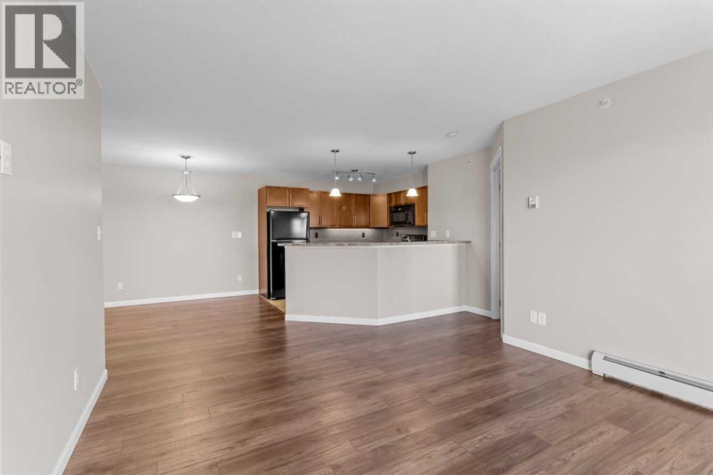 Listing photo – 412, 3 Broadway Rise, Sylvan Lake