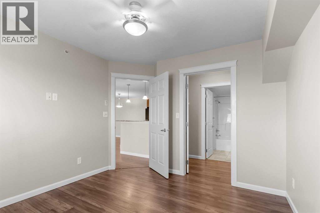 Listing photo – 412, 3 Broadway Rise, Sylvan Lake