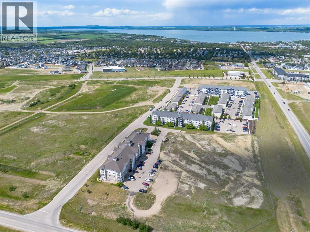 Listing photo – 412, 3 Broadway Rise, Sylvan Lake