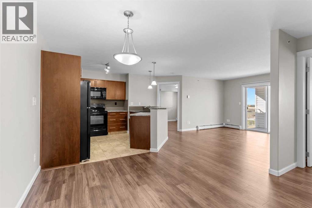 Listing photo – 412, 3 Broadway Rise, Sylvan Lake