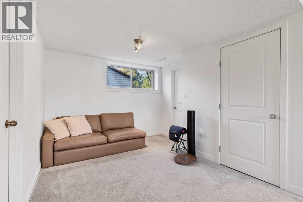 8007 36 Avenue NW - photo 27