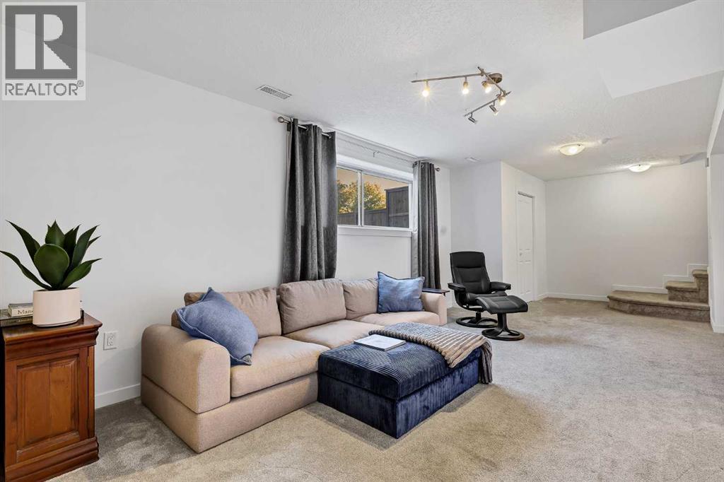 8007 36 Avenue NW - photo 28