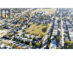 8007 36 Avenue Nw, Calgary, AB T3B1V8 Photo 45