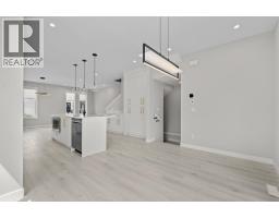 4pc Bathroom - 203, 8155 8 Avenue Sw, Calgary, AB T3H6B1 Photo 9