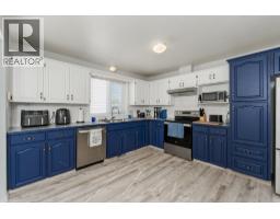 Photo 8 of 40, 329 IRWIN STREET · Prince George, BC