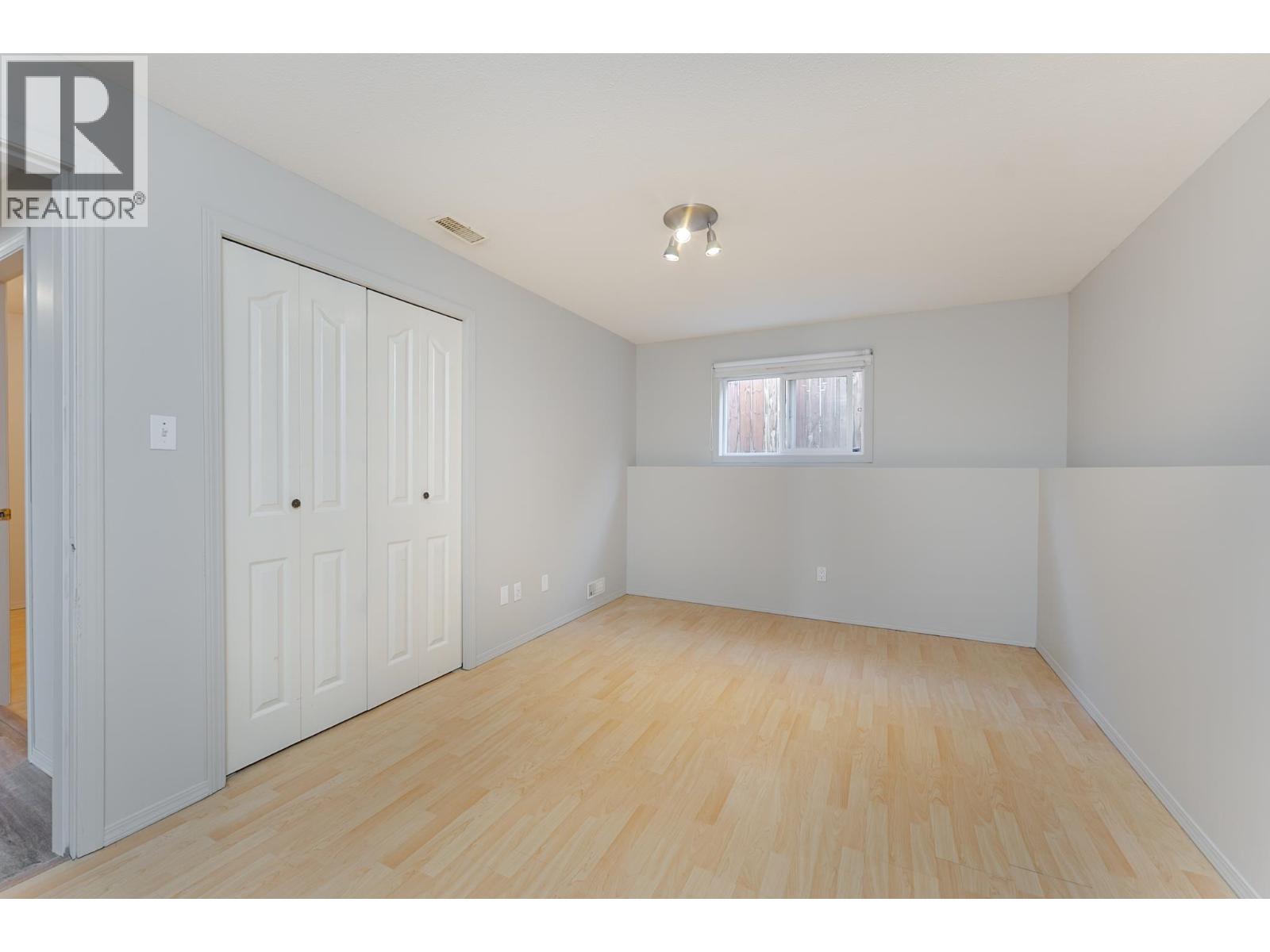 329 IRWIN STREET - 24