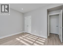 3550 Monson Crescent, Coquitlam, BC V3B0S2 Photo 12