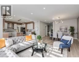 3550 Monson Crescent, Coquitlam, BC V3B0S2 Photo 8
