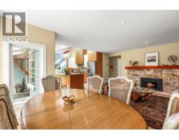 164 Crescent Rd E, Qualicum Beach, BC V9K1L6 Photo 26