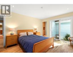 164 Crescent Rd E, Qualicum Beach, BC V9K1L6 Photo 36