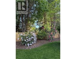 164 Crescent Rd E, Qualicum Beach, BC V9K1L6 Photo 66