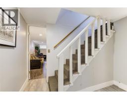 1040 Laurier Avenue, Kelowna, BC V1Y6B1 Photo 19
