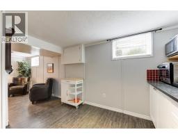 1040 Laurier Avenue, Kelowna, BC V1Y6B1 Photo 23
