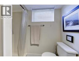 1040 Laurier Avenue, Kelowna, BC V1Y6B1 Photo 27
