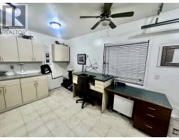 1040 Laurier Avenue, Kelowna, BC V1Y6B1 Photo 42