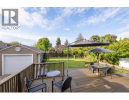 1040 Laurier Avenue, Kelowna, BC V1Y6B1 Photo 31