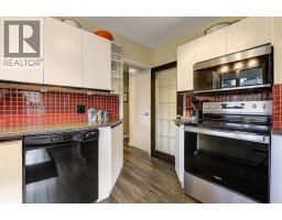 Bedroom - 1040 Laurier Avenue, Kelowna, BC V1Y6B1 Photo 11