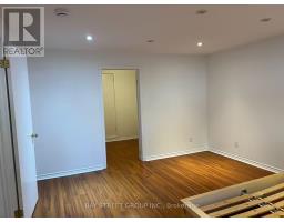 29 Harnish Crescent, Toronto, ON M2M2C2 Photo 10