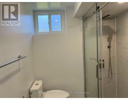 29 Harnish Crescent, Toronto, ON M2M2C2 Photo 16