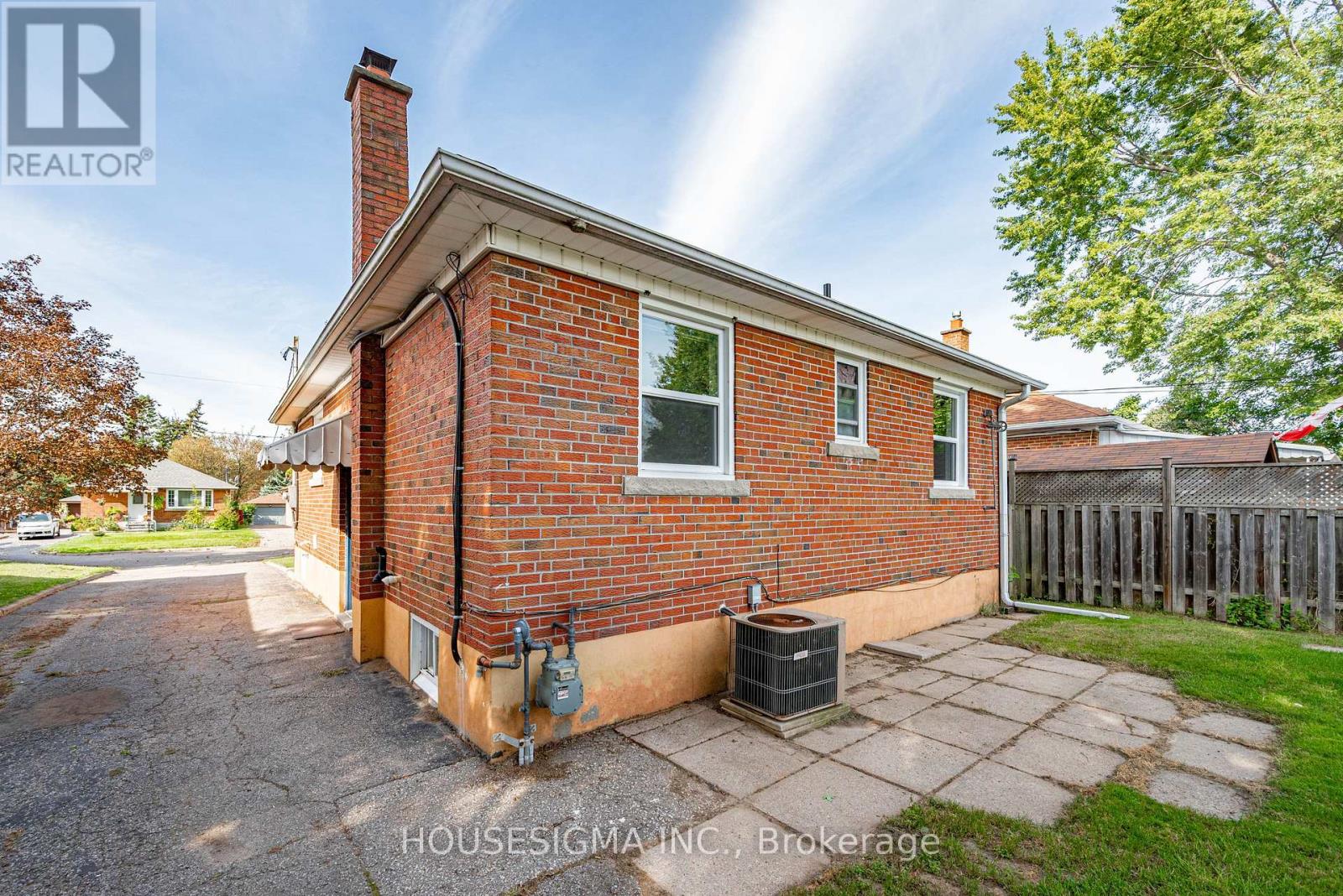 309 BALDWIN STREET - Image 36
