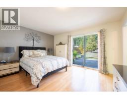 4144 Browning Road, Sechelt, BC V7Z0A2 Photo 13