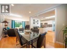 4144 Browning Road, Sechelt, BC V7Z0A2 Photo 7