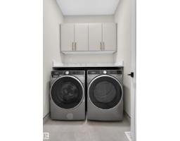 7662 Kimiwan Cr Sw, Edmonton, AB T6W5W2 Photo 29