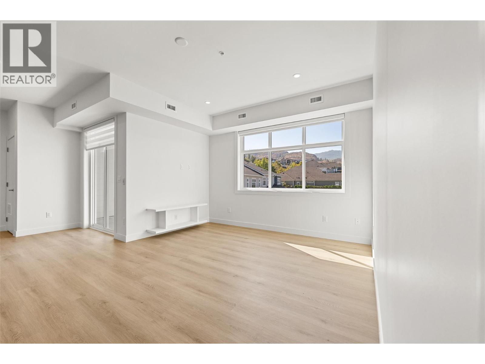 5300 Main Street Unit# 202, Kelowna