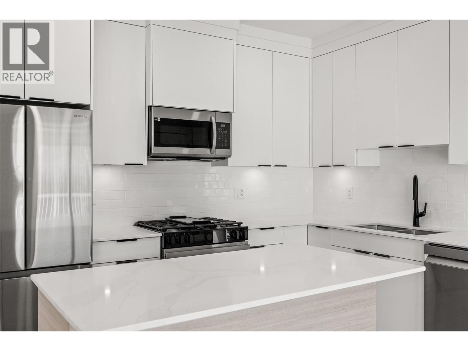 5300 Main Street Unit# 202, Kelowna