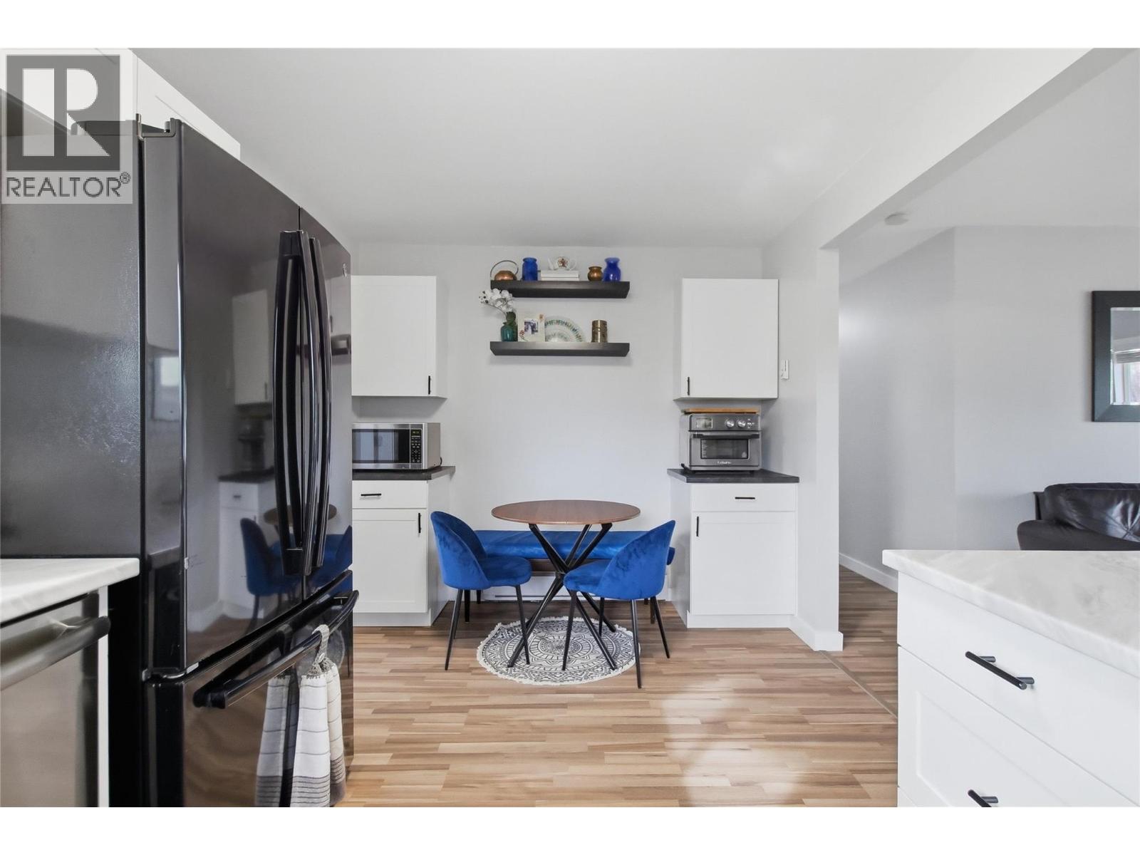 436 Morgan Avenue - 9