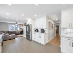 3149 Goldfinch Street, Abbotsford, BC V2T5R8 Photo 6