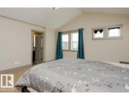 7233 Armour Cr Sw, Edmonton, AB T6W2S1 Photo 10