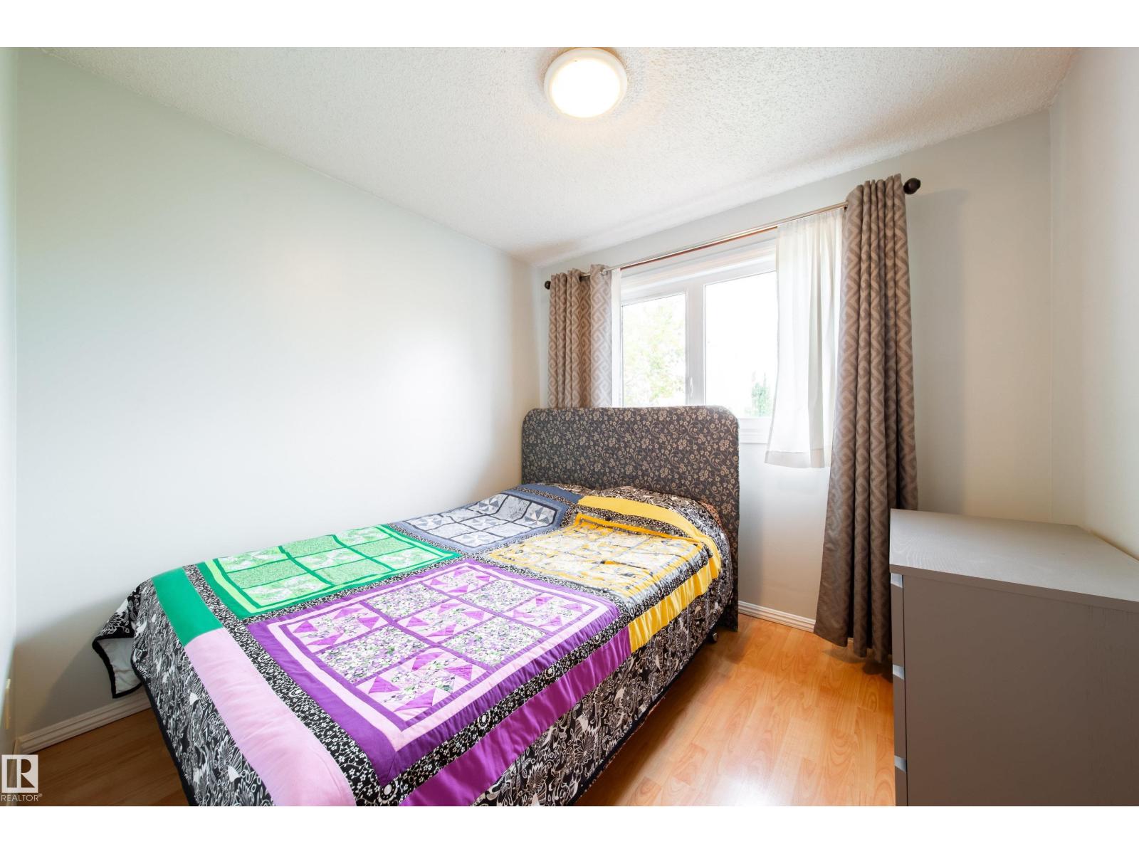 #5 11111 26 AV NW - Image 23