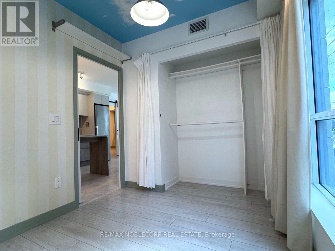 263 - 31 TIPPETT ROAD, Toronto (Clanton Park) — photo 9