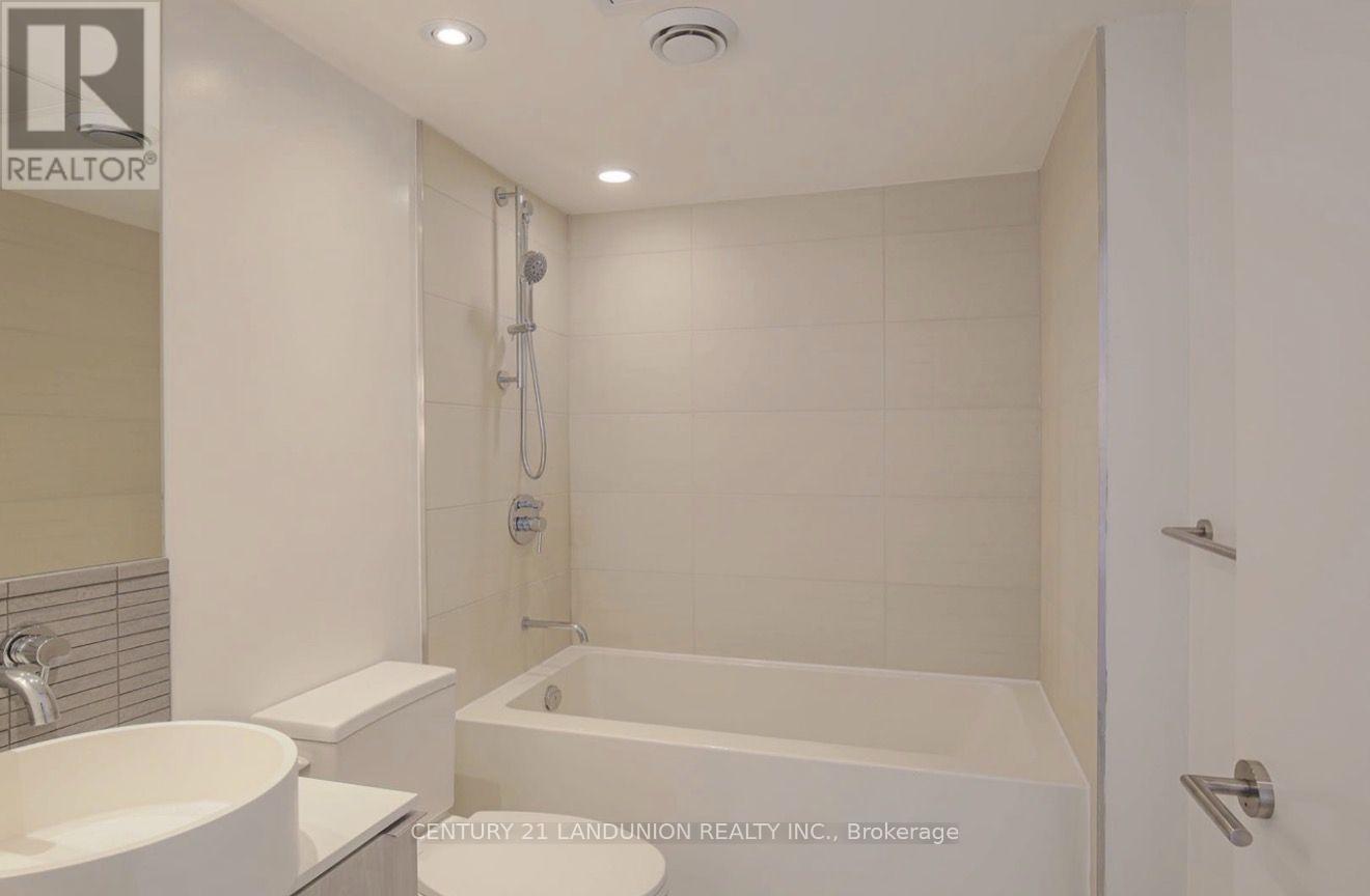 2802 - 161 ROEHAMPTON AVENUE, Toronto (Mount Pleasant West) — photo 7