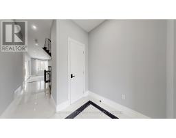 642 Sweetwater Crescent, Newmarket, ON L3X0H5 Photo 17