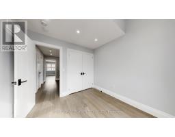642 Sweetwater Crescent, Newmarket, ON L3X0H5 Photo 35