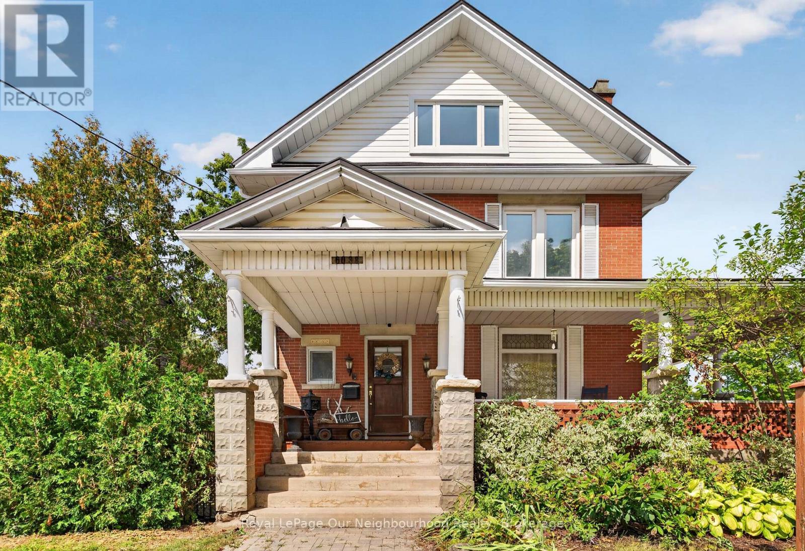 6038 MAIN STREET, Whitchurch-Stouffville (Stouffville)