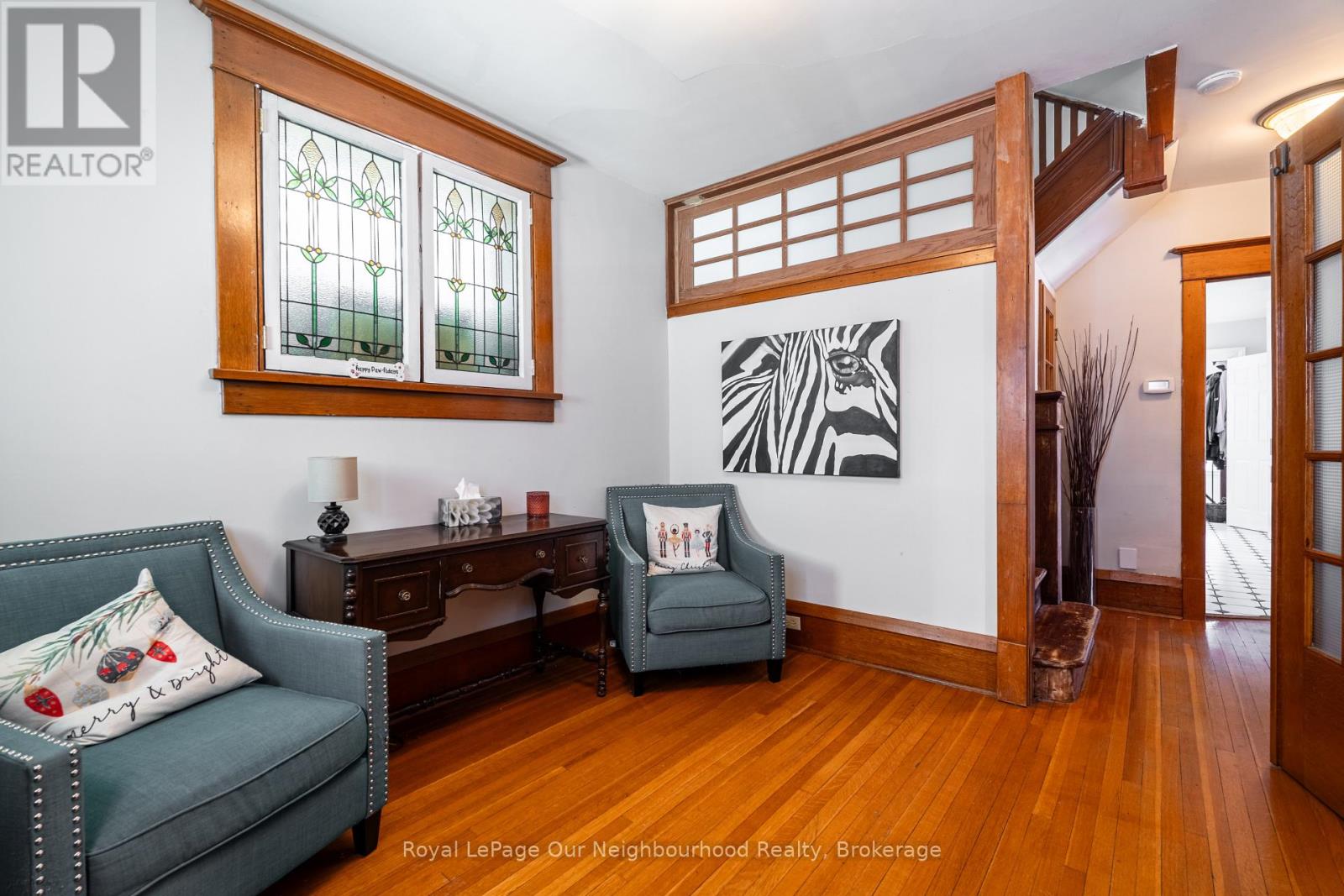 6038 MAIN STREET, Whitchurch-Stouffville (Stouffville) — photo 2
