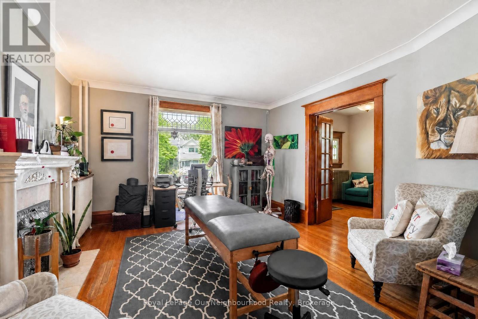 6038 MAIN STREET, Whitchurch-Stouffville (Stouffville) — photo 4
