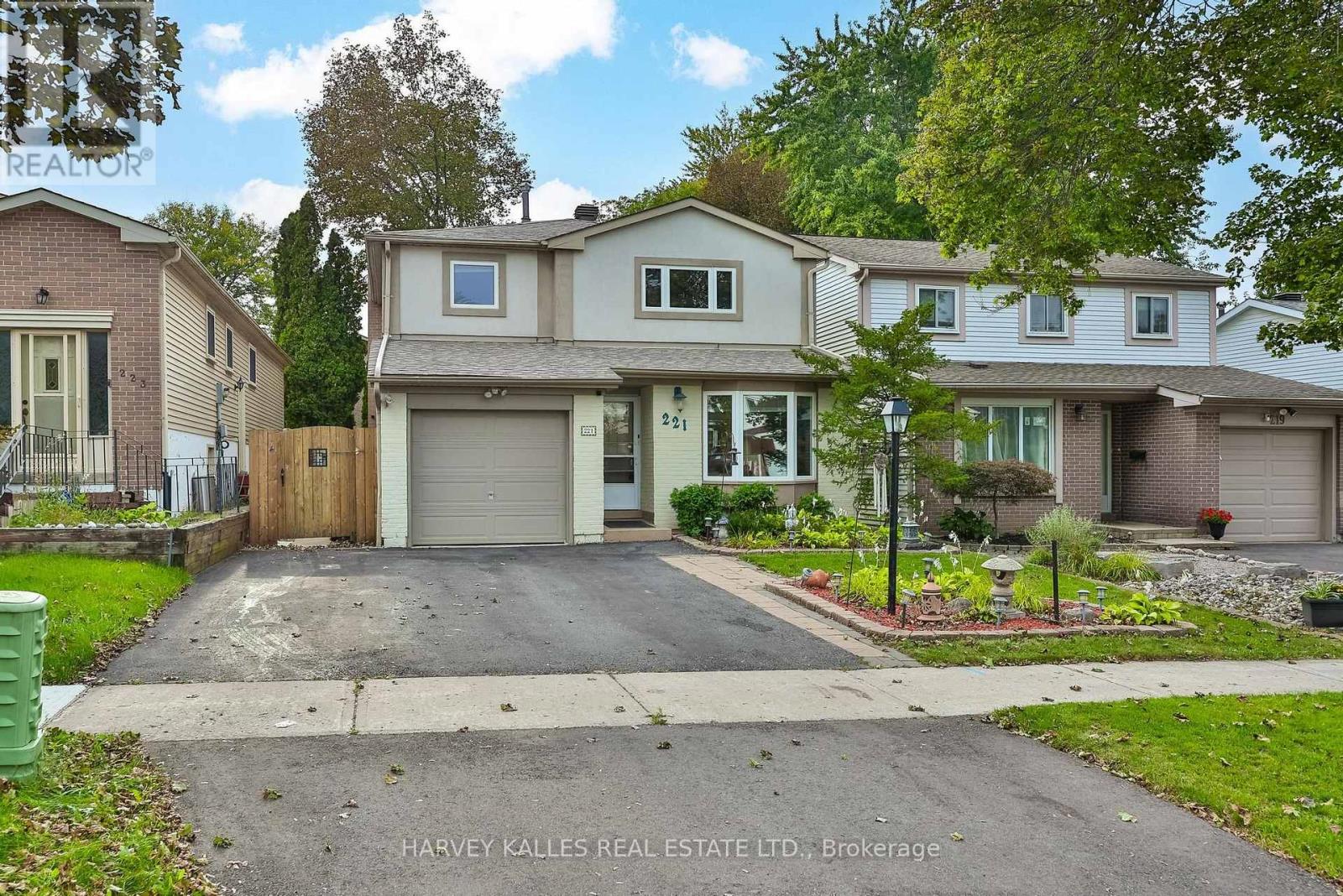 221 SNOWSHOE CRESCENT, Markham (German Mills)