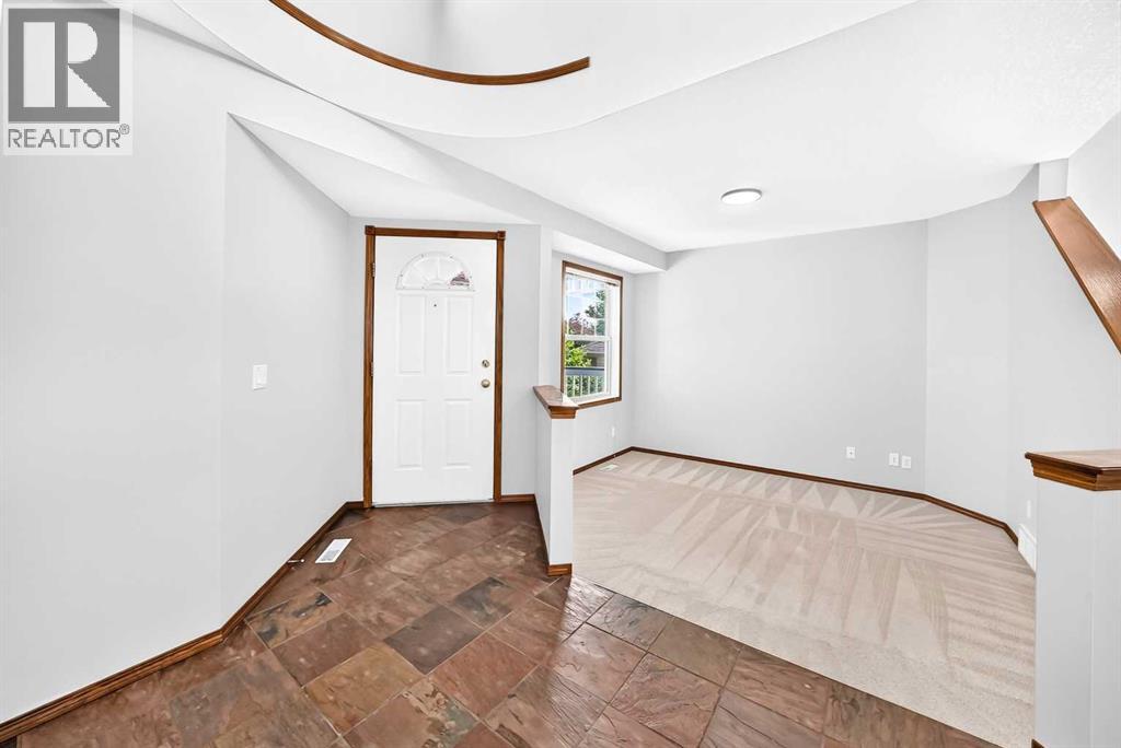 801 Panorama Hills Drive NW - photo 3