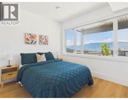 1081 Antler Drive, Penticton, BC V2A0C9 Photo 33