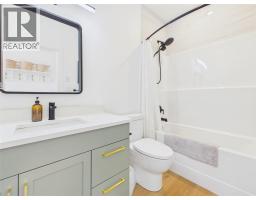 1081 Antler Drive, Penticton, BC V2A0C9 Photo 29