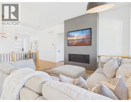 Living room - 1081 Antler Drive, Penticton, BC V2A0C9 Photo 15