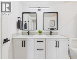 1081 Antler Drive, Penticton, BC V2A0C9 Photo 36