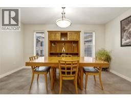 4pc Bathroom - 2419 Bradley Drive, Armstrong, BC V0E1B1 Photo 7
