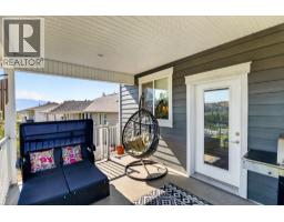 Kitchen - 2961 Ensign Way, West Kelowna, BC V4T3J7 Photo 14